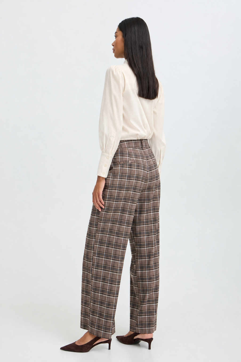 B.young byidol bow shirt
